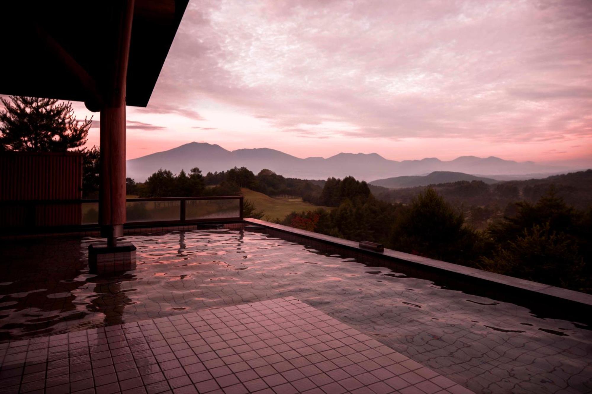 Tsumagoi Prince Hotel Eksteriør billede